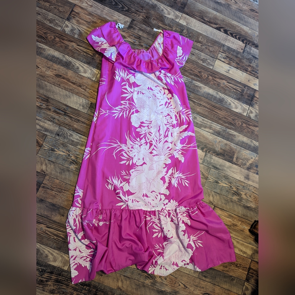 🆕 NWT HILO HATTIE MAXI DRESS